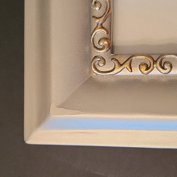 NEW Champagne Dreams Wooden Photo/Art Frame, Scrolling, 5 x 7 - Picture 6 of 7